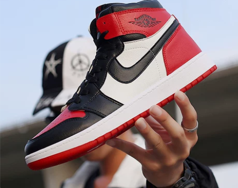 乔丹aj1男鞋aj1男鞋AJ高帮板鞋黑红倒...
