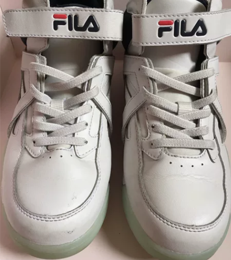 斐乐高帮儿童运动鞋透气鞋 9成新轻微穿着痕...