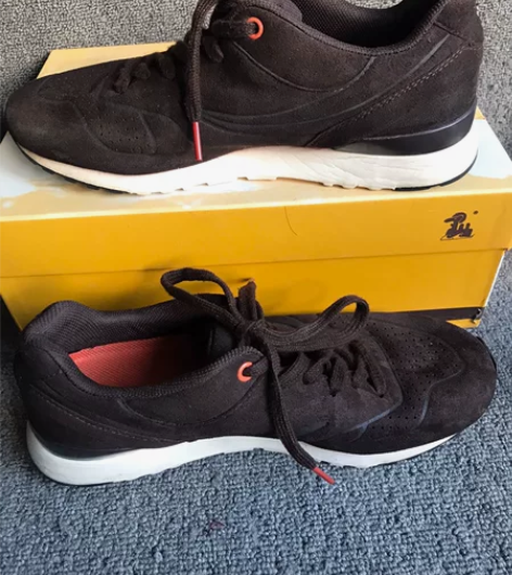 闲置斐乐休闲鞋，41码，内长255，整体无...