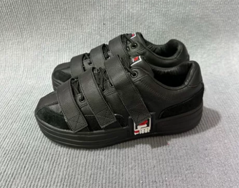 全新斐乐出口韩国订单尾单38.5码一双 厚...