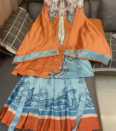 都城南庄 全新L码三件套（立领长衫+下裙+...