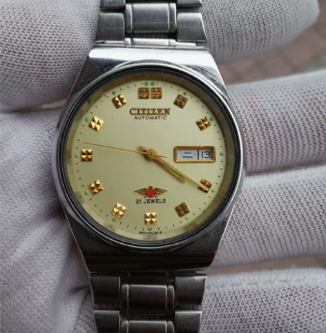 西铁城自动机械手表 走时正常 品相如图 感...