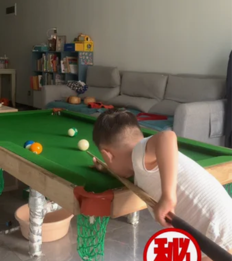 台球桌 长181cm 宽95cm  玻璃钢...