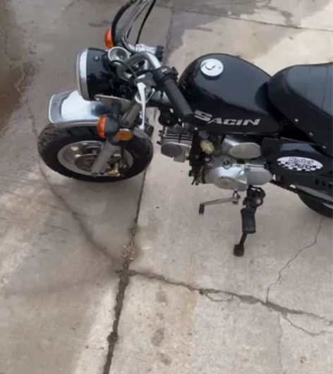 三鑫猴子 110的发动机。小金童。非金城。...