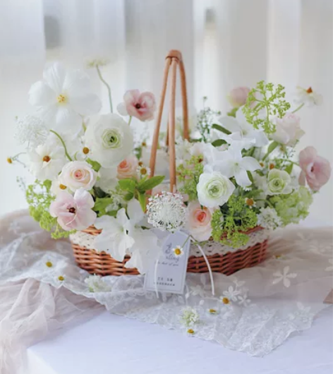 春日氛围感花篮199/个 感兴趣的话点“我...