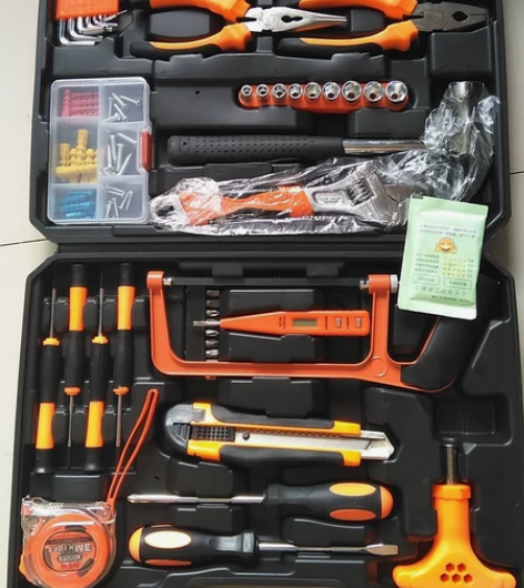 闲置 82件套德国欧莱德家用多功能手动五金...