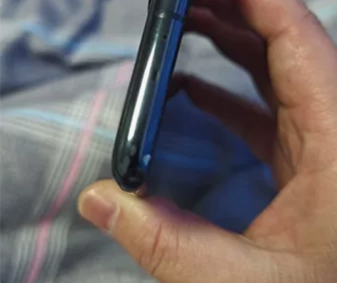 小米10u,12+256,透明版。橙色一般...