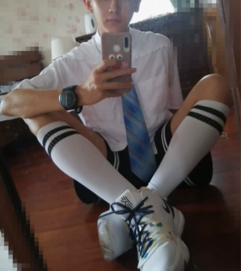 欧文5笑脸 42.5码 正  无开胶气垫完...