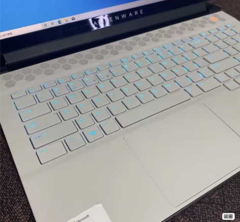 外星人m15 游戏本 家中闲置，落灰处理i...