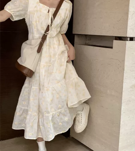 梨型身材天菜 韩系绑带收腰方领泡泡袖蓬蓬碎...