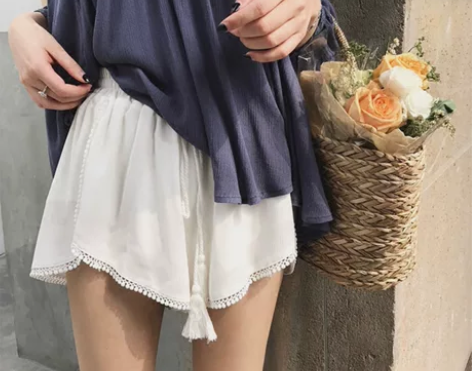 女士雪纺镂空花边系带短裤，白色L码，雪梨钱...