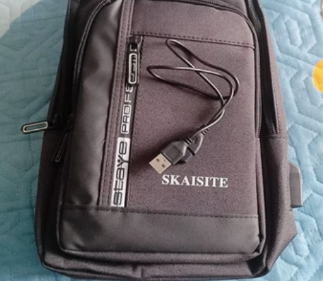 2男包大容量防水耐磨男士胸包单肩包运动多功...