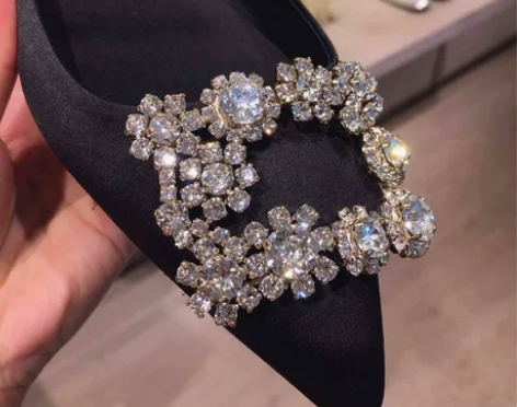 2022春季单鞋、结婚鞋女新款，尖头平底伴...