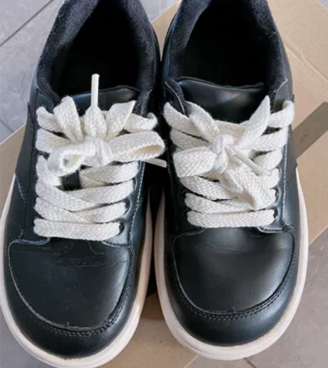 加绒娃娃鞋,厚底,很舒服,穿过几次,36码...