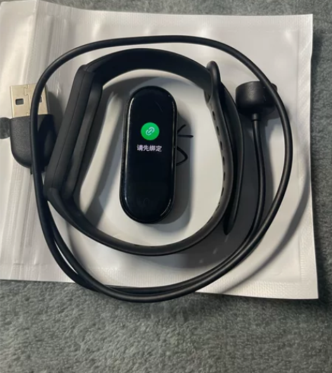 小米手环5NFC版 功能 续航正常 屏幕有...