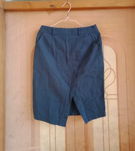 纯棉一步裙，腰围二尺一，长度56cm，九成...