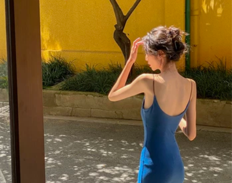 海岛商店辣妹纯欲风细肩带吊带长款连衣裙低