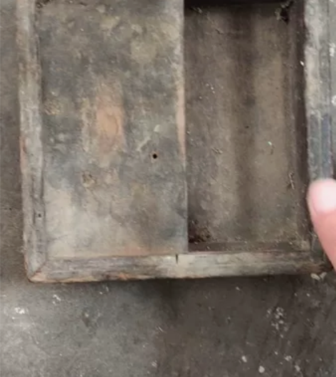 民国老收纳盒一个。整体保存完整，具体如图所...