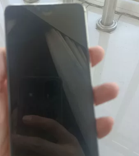 oppo r15自用两年,很爱惜,成色非常...