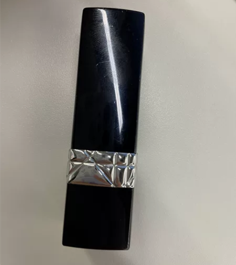 过期迪奥999口红 感兴趣的话点“我想要”...