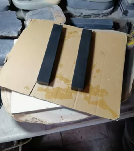 端砚，砚台，镇纸一对，黑端，石质细腻好，干...