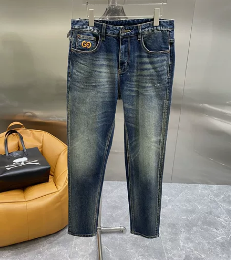 Gucci古驰男士蓝色休闲裤牛仔裤，款式设...