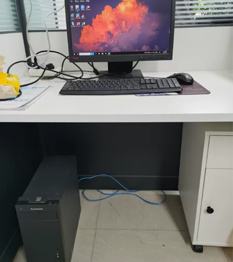 联想台式机，英特尔酷睿i3一台，因置换想卖...