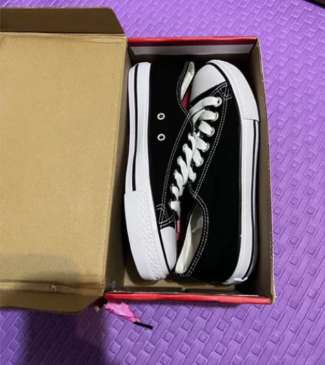 人本帆布鞋全新38码 感兴趣的话点“我想要...