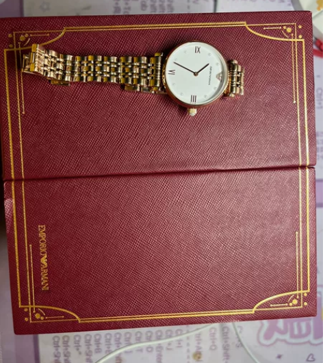 阿玛尼手表礼品盒 全新阿玛尼手表盒子，买手...