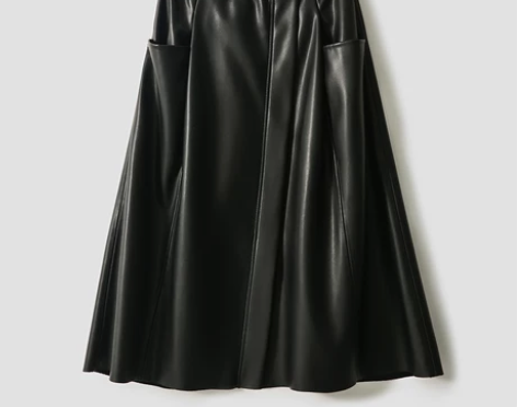 笑家秋冬臻选品味不俗佰搭显瘦环保PU皮气质...