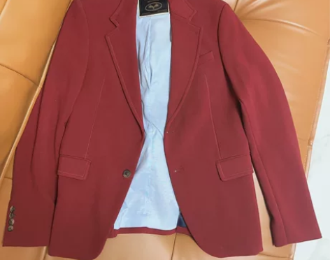 zara男西装外套 感兴趣的话点“我想要”...