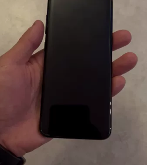 三星s8 国行 黑色 纯原装 什么都没有换...