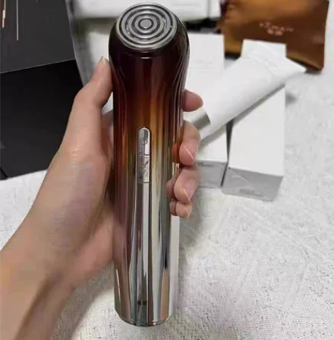 雅萌五代美容仪，三瓶凝胶，有旗舰店购入记录...