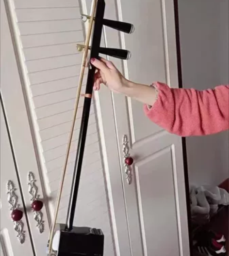 转让2680元苏州铜轴二胡 原价2680块...