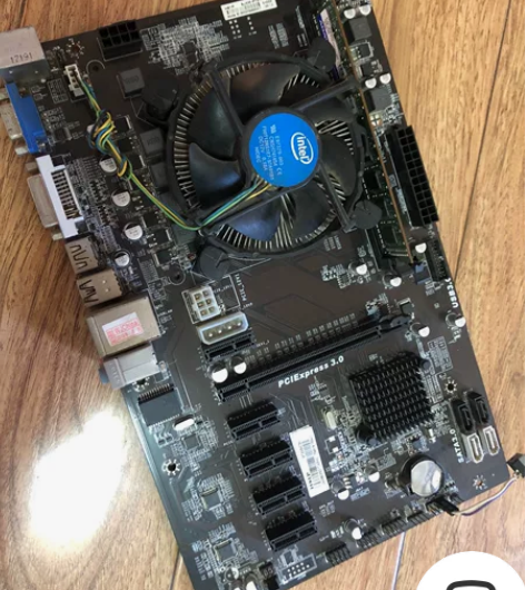 H81 主板 送个亮机u和2G内存 感兴趣...