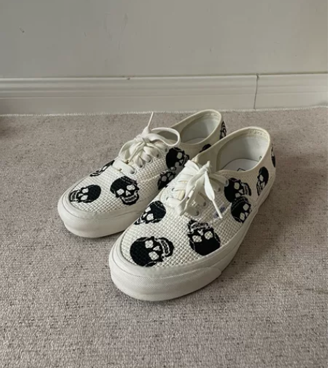 Vans 白色编制骷髅头经典款滑板鞋 40...