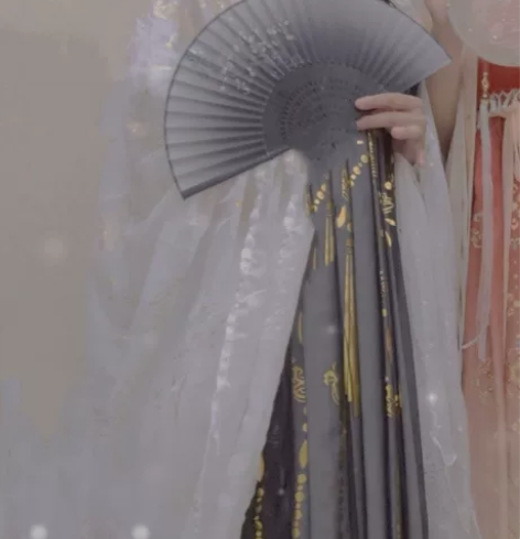 艺缕原创汉服  已找不到店铺  原价217...