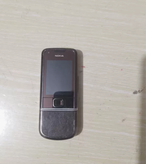 老款诺基亚不包好 除偏远地区外包邮 感兴趣...