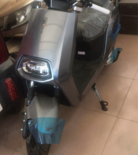 五羊牌电动摩托车（注意是电动摩托车不是电动...