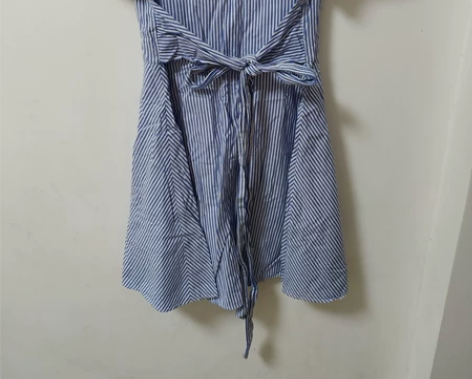 条纹纯棉中裙 感兴趣的话点“我想要”和我私...