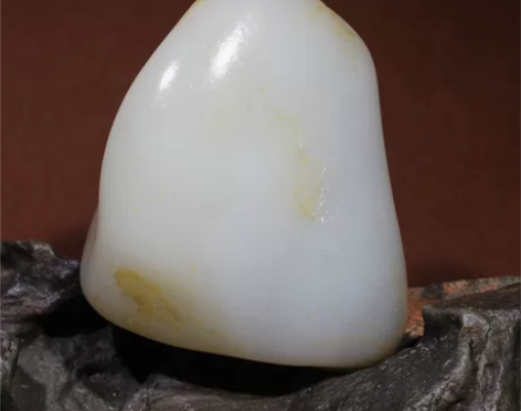 和田籽料原石手把件羊脂白玉独籽167克高密...