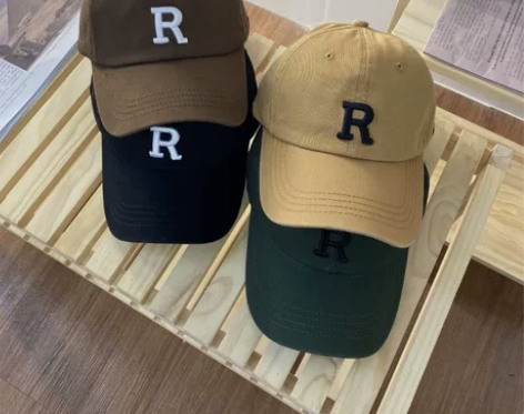 【外贸一线品牌尾单】韩版帽子女简约字母R刺...