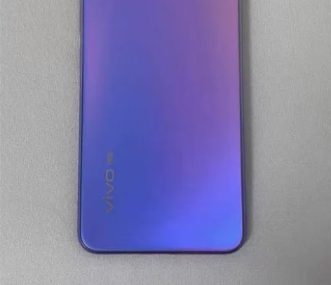 vivo s7 8+128 5G版  6....
