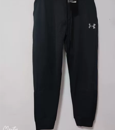 全新安德玛运动裤（加绒） 拿到手和图一样，...