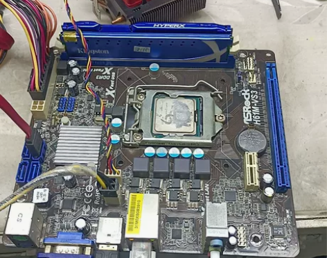 华擎H61M-VS3主板 ATX小板 原装...