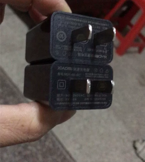 小米充电头5V2A,(两个9.9包邮)手机...