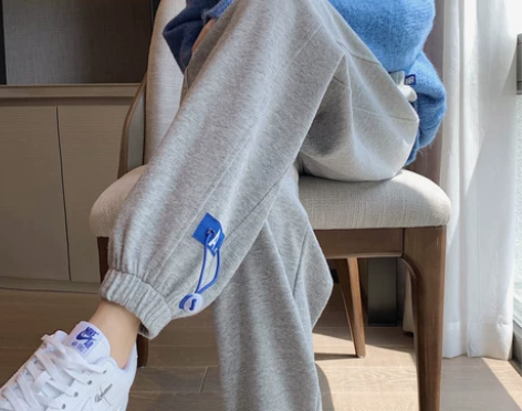 休闲裤女 休闲裤子灰色运动裤女宽松束脚卫裤...