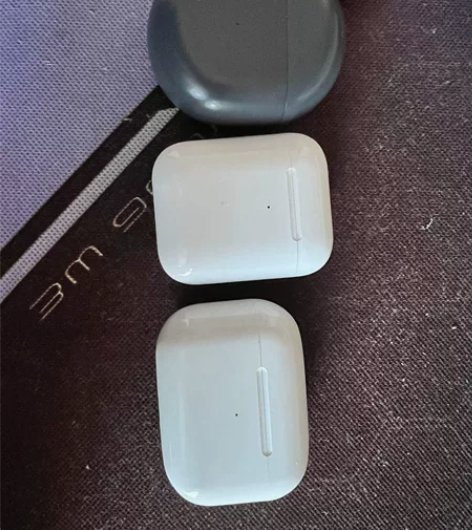 低价出售自用三个蓝牙耳机,9成新,分别是一...