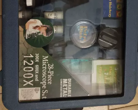 便宜出一套学生生物显微镜，有喜欢的来自提自...