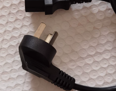 国标1.8米电源线三孔品字尾电脑主机服务器...